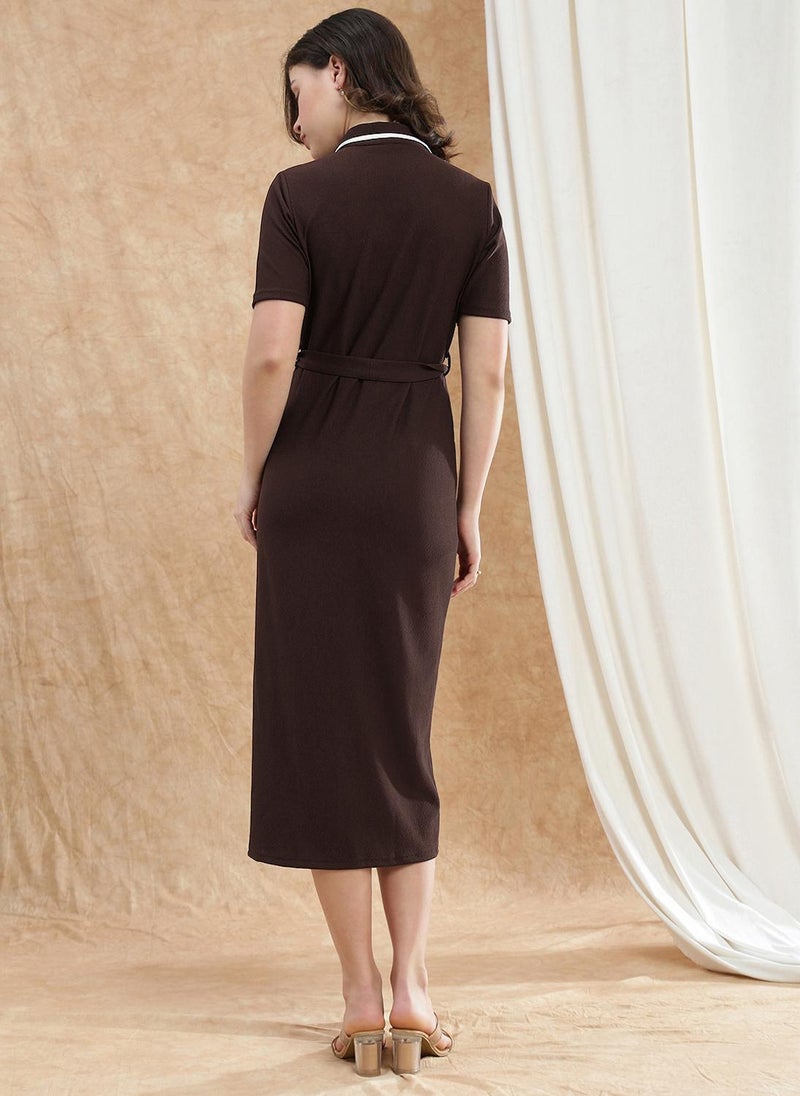 Globus Women Brown Collared Neck Short Sleeves Self Design Midi Workwear Shirt Dress With Belt - Image 4